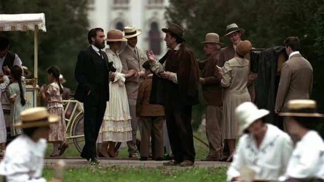 Una scena tratta dal film I colori dell'anima - Modigliani