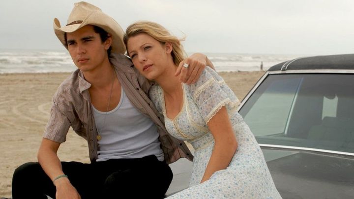 Una scena tratta dal film Elvis & Anabelle