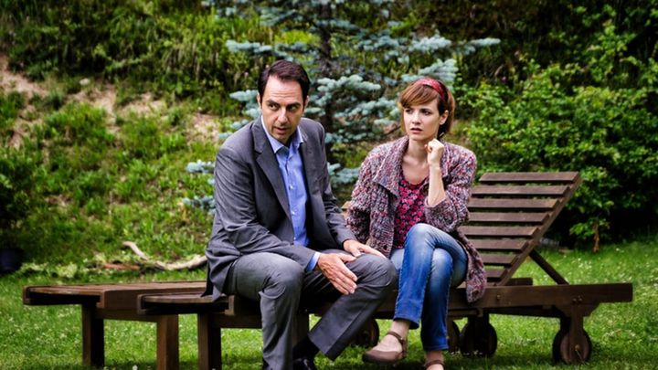 Una scena tratta dal film Una villa per due