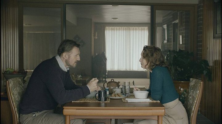 Una scena tratta dal film Ordinary Love