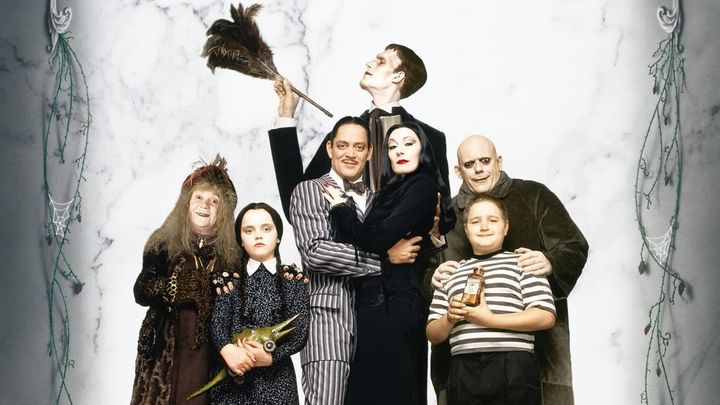 Una scena tratta dal film La famiglia Addams