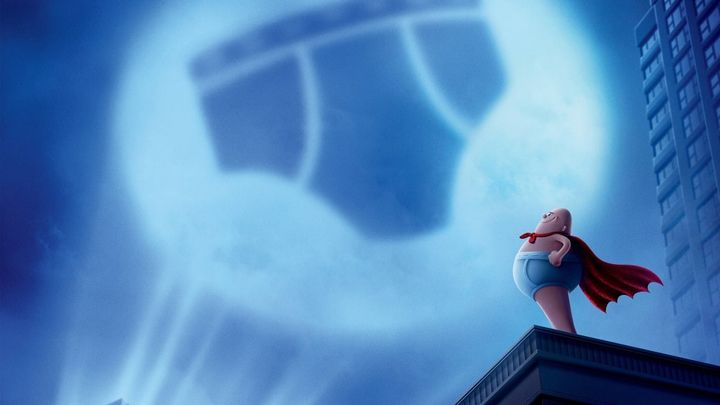 Una scena tratta dal film Capitan Mutanda - Il film