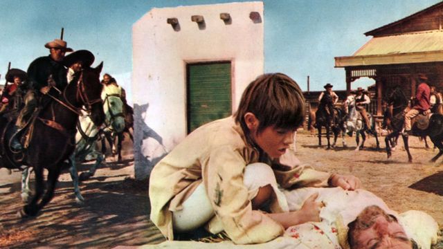 Una scena tratta dal film Cjamango