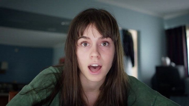 Una scena tratta dal film Like.Share.Follow.