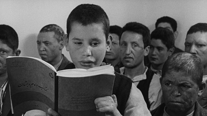 Una scena tratta dal film La casa è nera