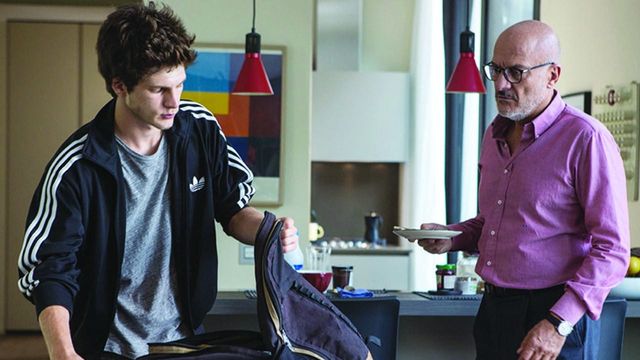 Una scena tratta dal film Gli sdraiati