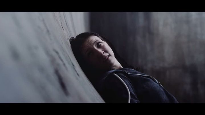Una scena tratta dal film Curve