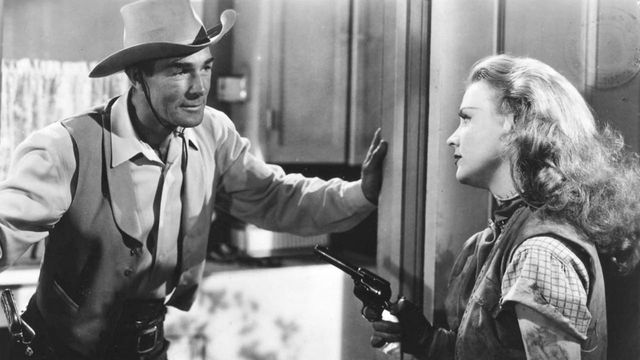 Una scena tratta dal film Gli avvoltoi