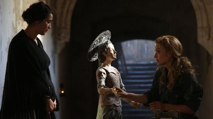 Una scena tratta dal film L'accabadora