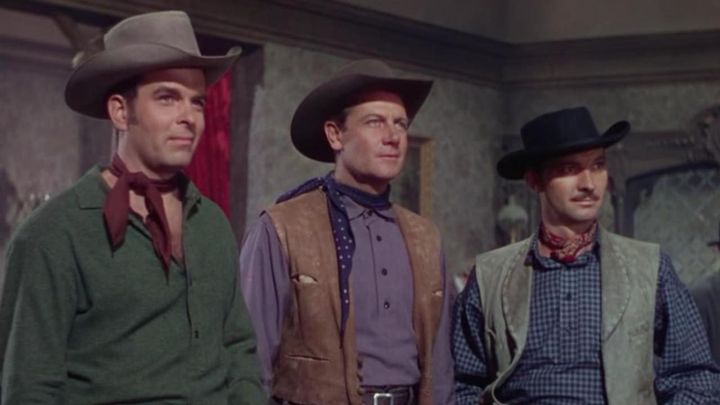 Una scena tratta dal film Il ranch delle tre campane