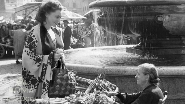 Una scena tratta dal film Campo de' fiori
