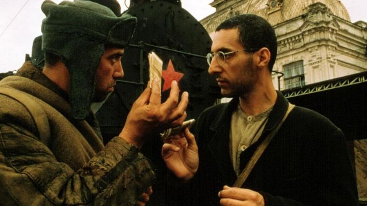 Una scena tratta dal film La tregua