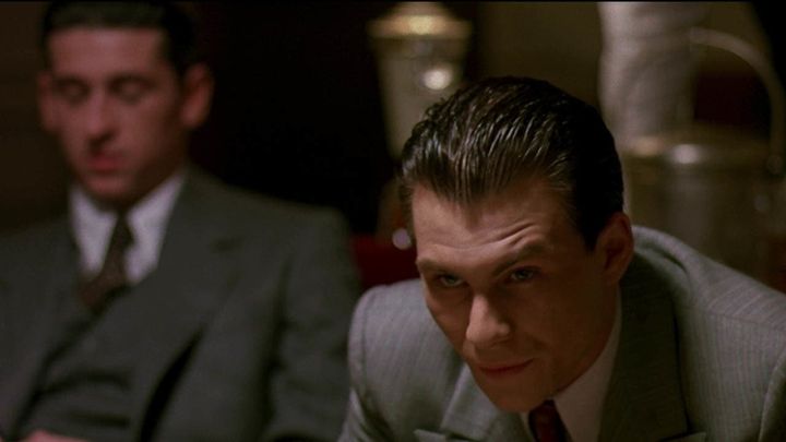 Una scena tratta dal film L'impero del crimine