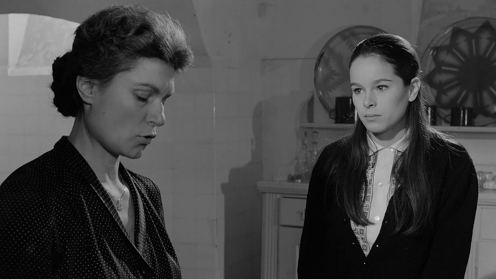 Una scena tratta dal film Andremo in città