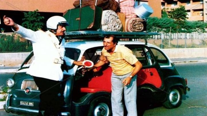 Una scena tratta dal film Sfrattato cerca casa equo canone