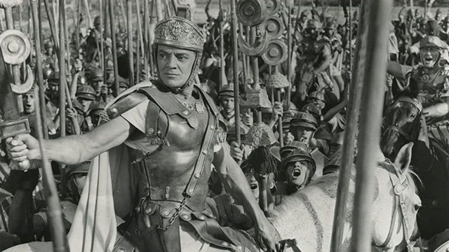 Una scena tratta dal film Costantino il grande