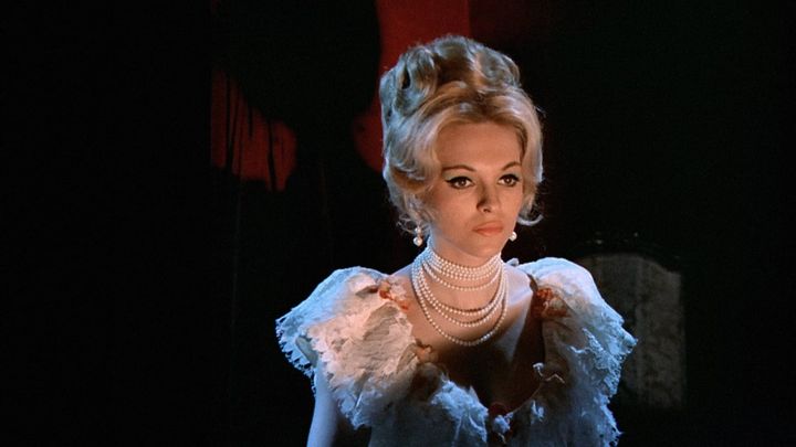 Una scena tratta dal film Il conte Dracula