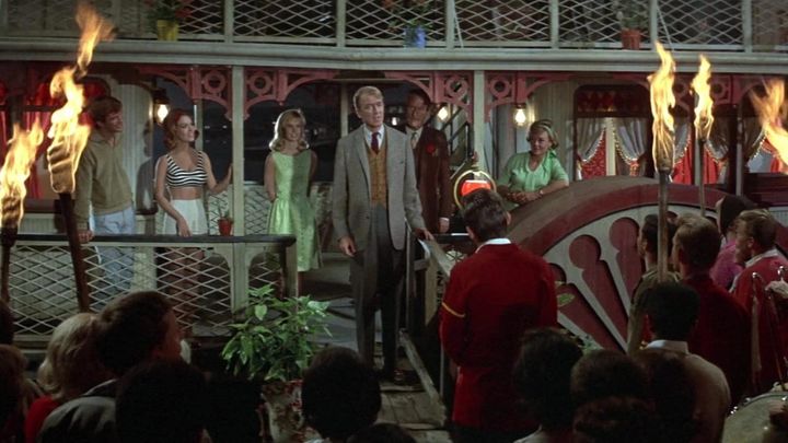 Una scena tratta dal film Erasmo il lentigginoso