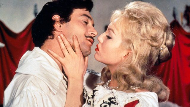 Una scena tratta dal film La vendetta dei moschettieri