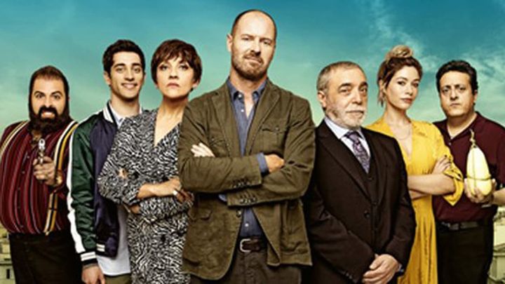 Uno di famiglia, cast e trama film - Super Guida TV