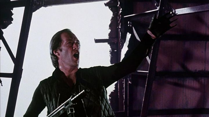 Una scena tratta dal film Q - Il serpente alato