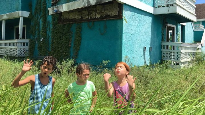 Una scena tratta dal film Un sogno chiamato Florida