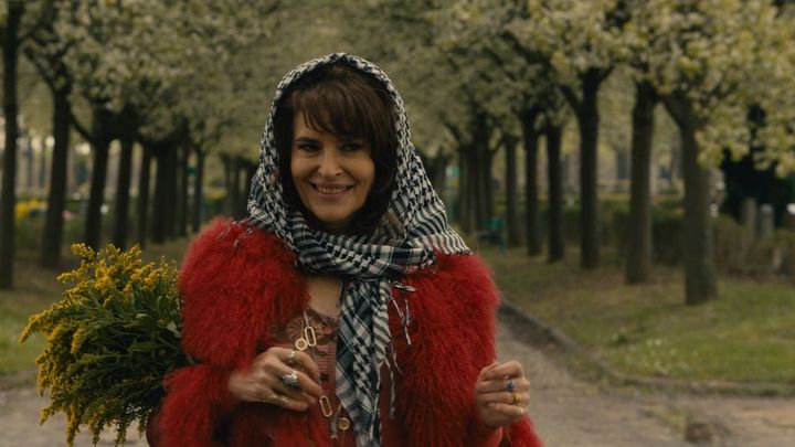 Una scena tratta dal film Lola Pater