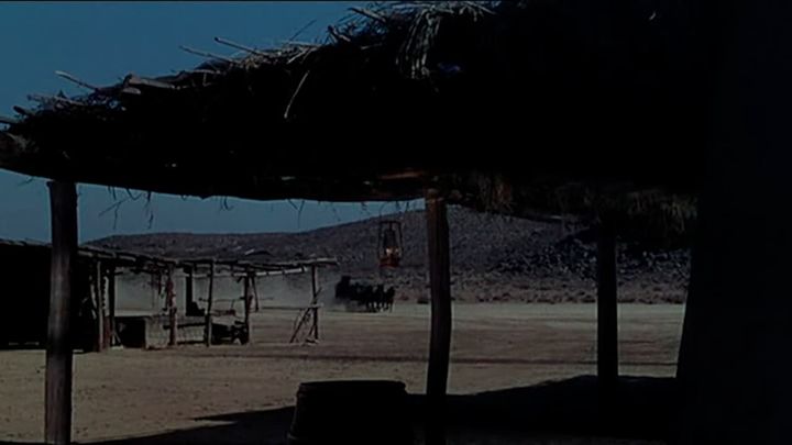 Una scena tratta dal film La rivolta degli Apaches