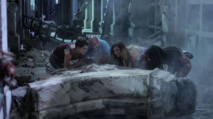 Una scena tratta dal film Aftershock