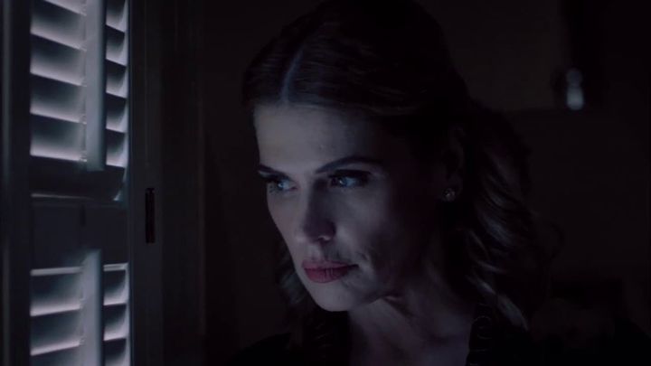 Una scena tratta dal film Il lato oscuro della mia matrigna