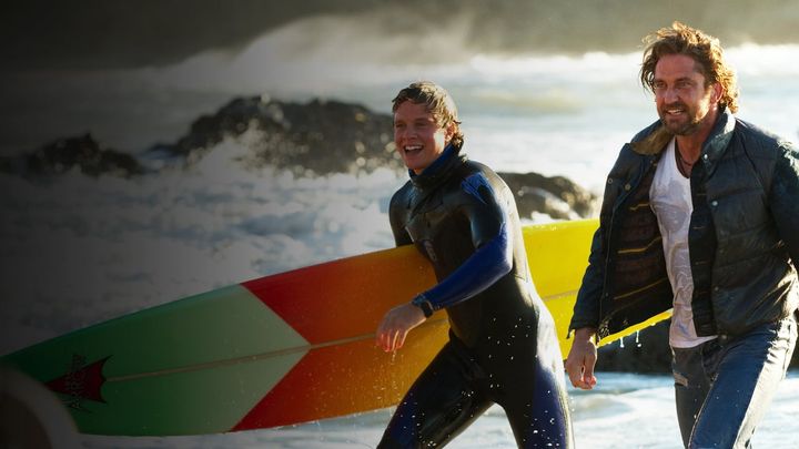 Una scena tratta dal film Chasing Mavericks - Sulla cresta dell'onda