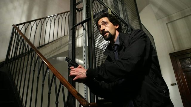 Una scena tratta dal film Giallo