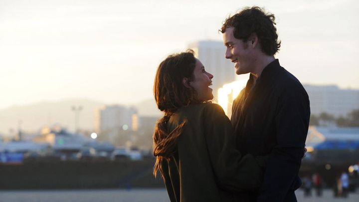 Una scena tratta dal film Like Crazy