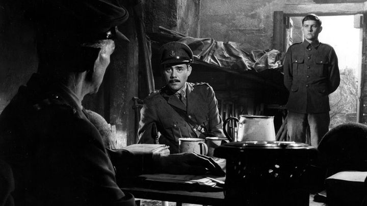 Una scena tratta dal film Per il re e per la patria