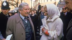 Agatha Christie: 13 a tavola