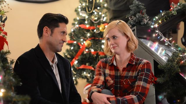 Una scena tratta dal film Miracoli a Natale