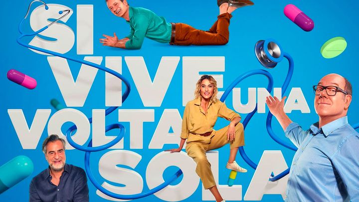 Una scena tratta dal film Si vive una volta sola