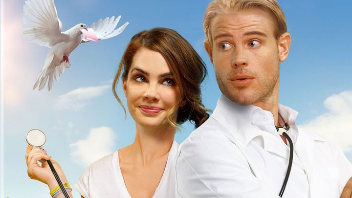 Una scena tratta dal film Un ascensore per due