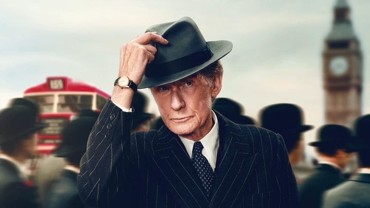 Una scena tratta dal film Living