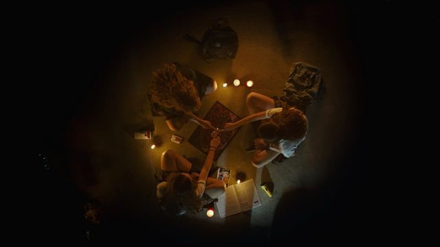 Una scena tratta dal film Verónica