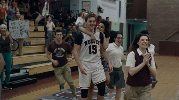 Una scena tratta dal film Wolves - Il campione