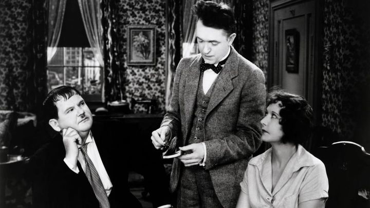 Una scena tratta dal film Un'Idea Geniale