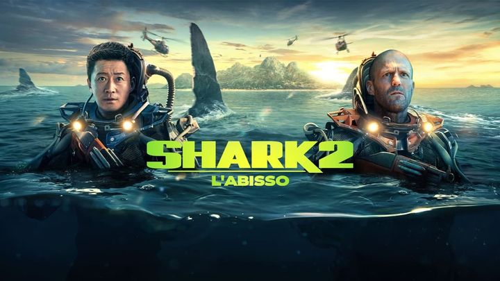 Una scena tratta dal film Shark 2 - L'abisso