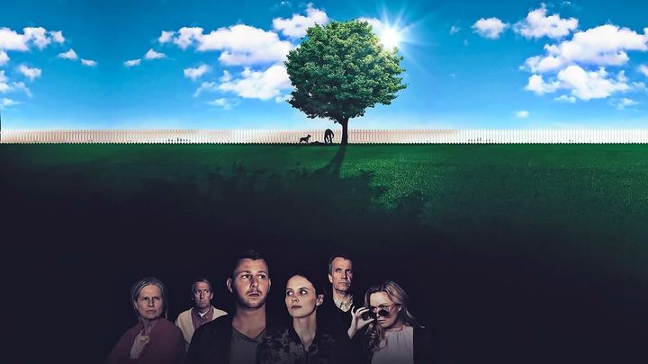 Una scena tratta dal film L'albero del vicino