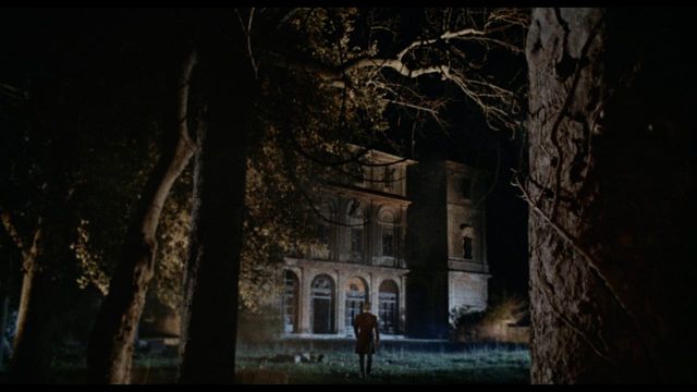 Una scena tratta dal film Operazione paura