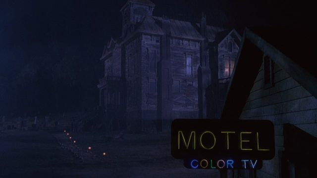 Una scena tratta dal film Il silenzio dei prosciutti
