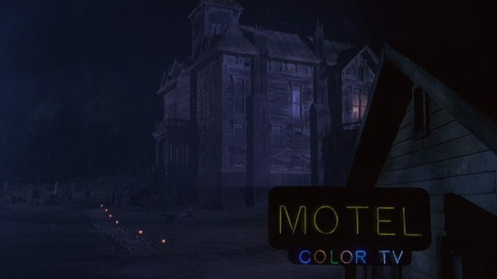 Una scena tratta dal film Il silenzio dei prosciutti