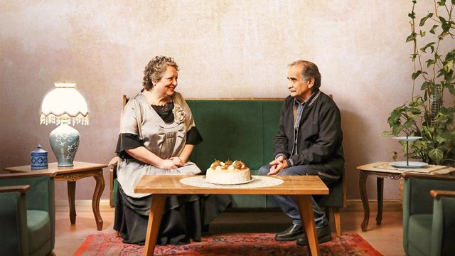 Una scena tratta dal film Il mio giardino persiano