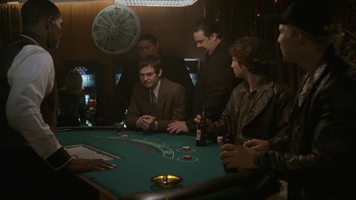 Una scena tratta dal film The Hard Easy