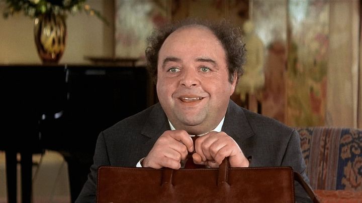 Una scena tratta dal film La cena dei cretini